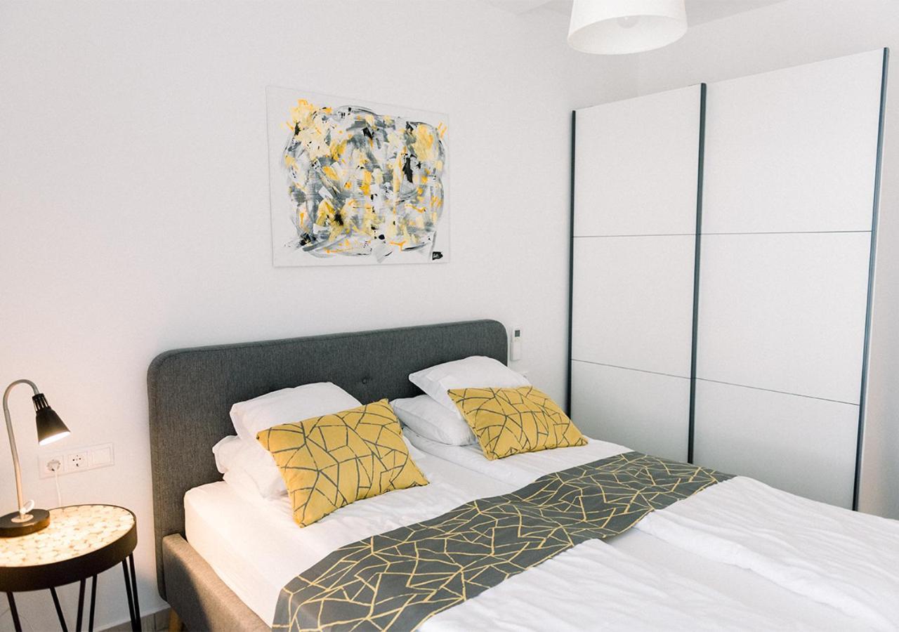 Royal 27 Apartman เคสเท ภายนอก รูปภาพ